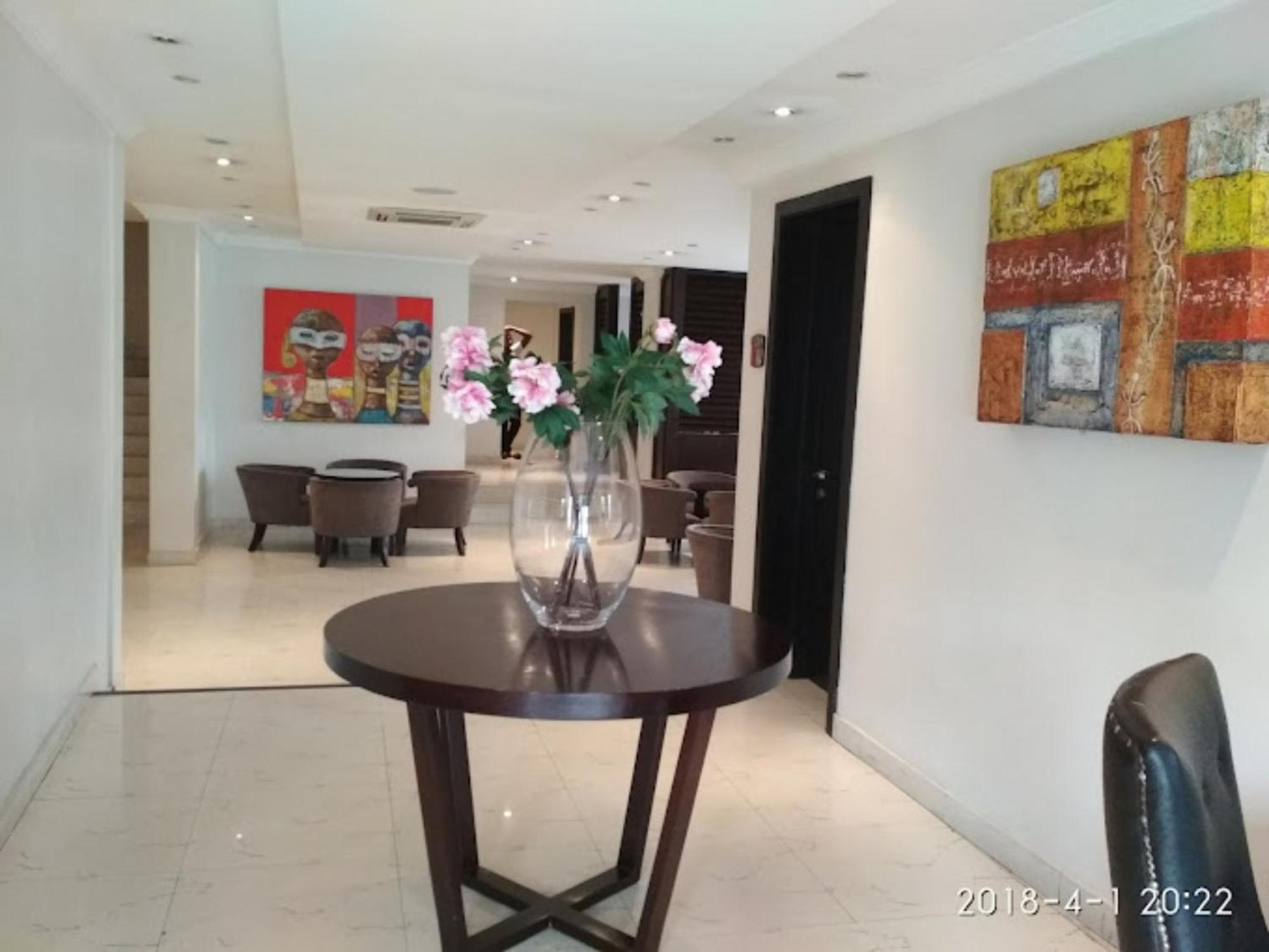 S & S Hotel & Suites Lagos Ngoại thất bức ảnh