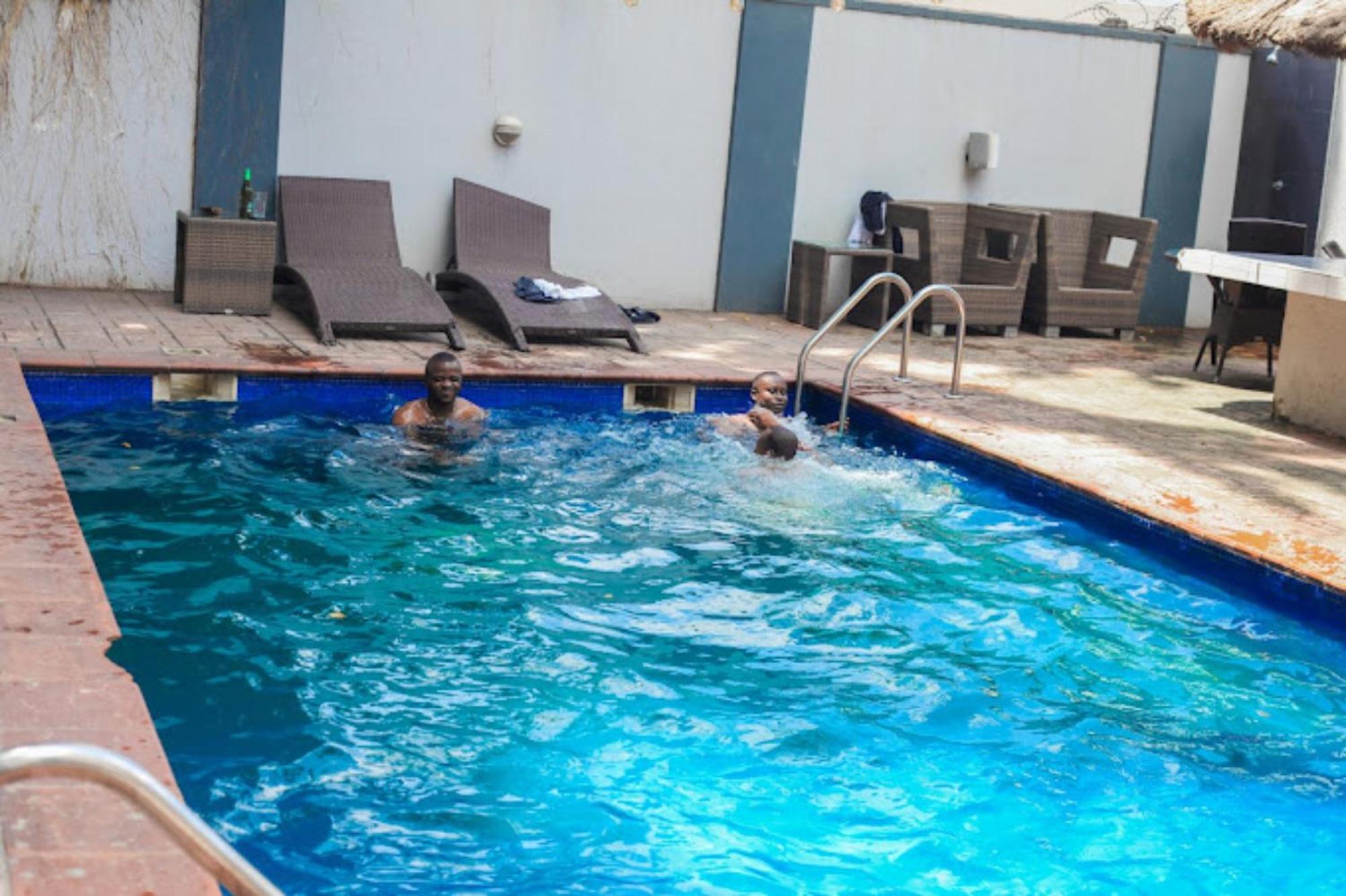 S & S Hotel & Suites Lagos Ngoại thất bức ảnh