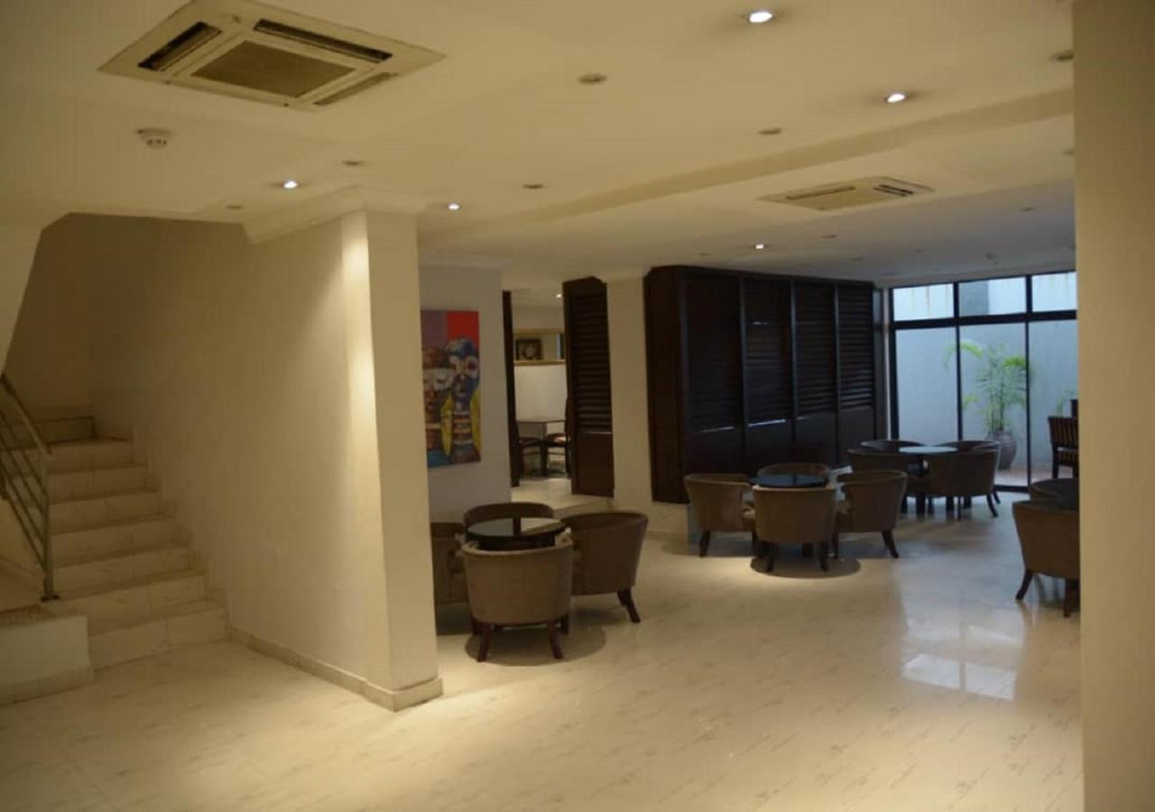 S & S Hotel & Suites Lagos Ngoại thất bức ảnh
